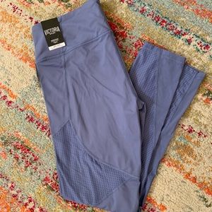 Periwinkle workout leggings